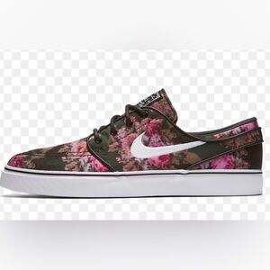 Nike Zoom Stefan Janokowski Digital Floral Canvas Sneakers